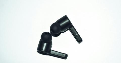 earphones